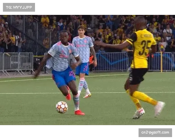 赛前动态：曼联训练课加练禁区前沿直接任意球，备战关键战役